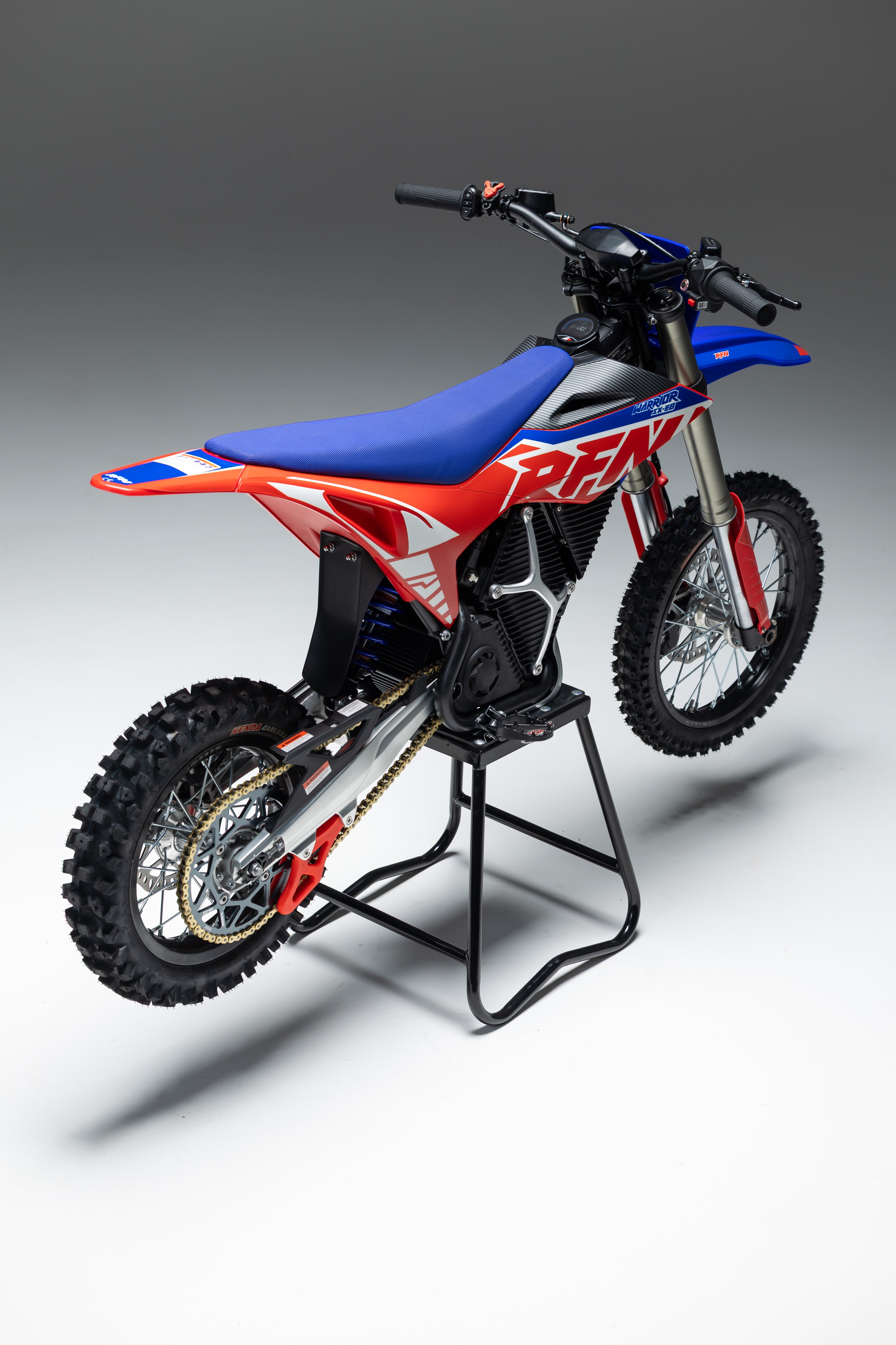 WARRIOR E 8